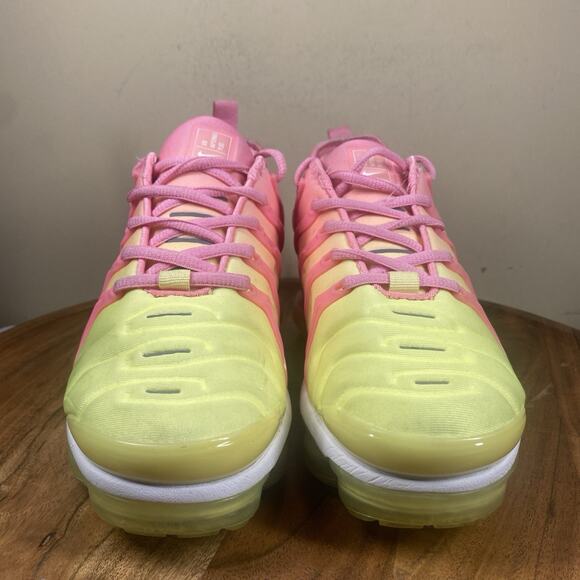 Nike Air VaporMax Plus Pink Volt Gradient Womens Pink Green Size 7 Shoes - Picture 3 of 9